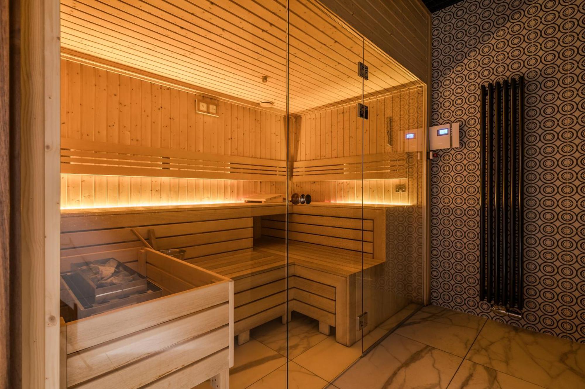 Apartmate- Oldtown Sienna Grobla Comfy Apartment Sauna & Free Gym グダニスク エクステリア 写真