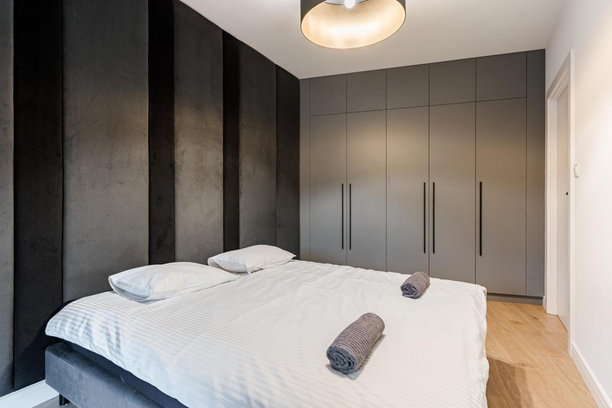 Apartmate- Oldtown Sienna Grobla Comfy Apartment Sauna & Free Gym グダニスク エクステリア 写真